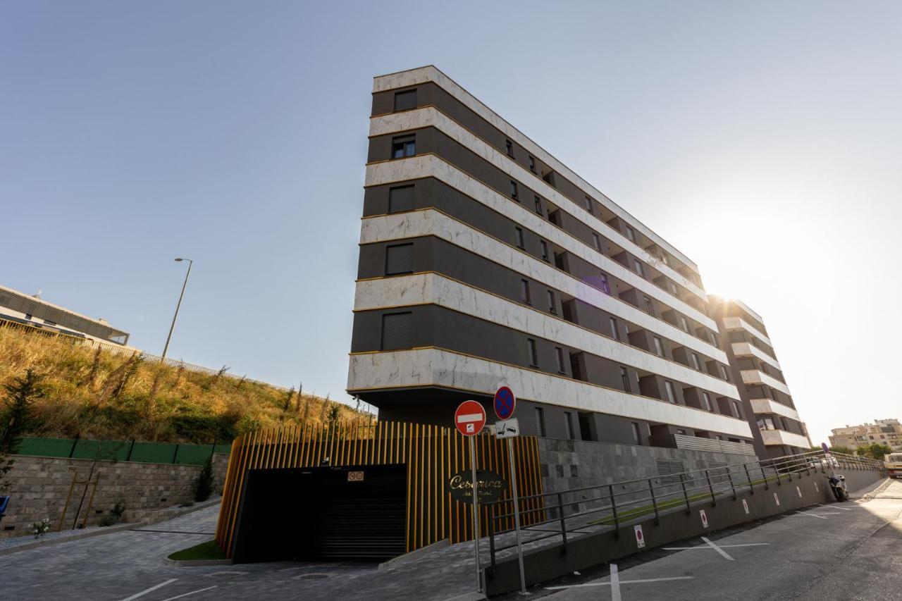 New Studio For 2, Free Private Garage Spot, Wi-Fi, 200 M From Mall Of Split Exterior photo